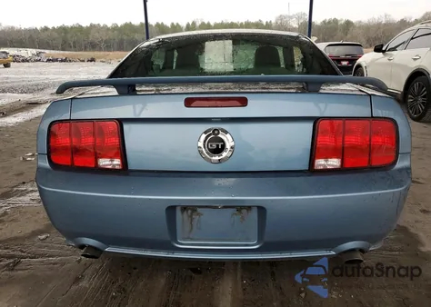 2006 Ford Mustang Gt z USA, uszkodzony, nr VIN 1ZVHT82H965111201